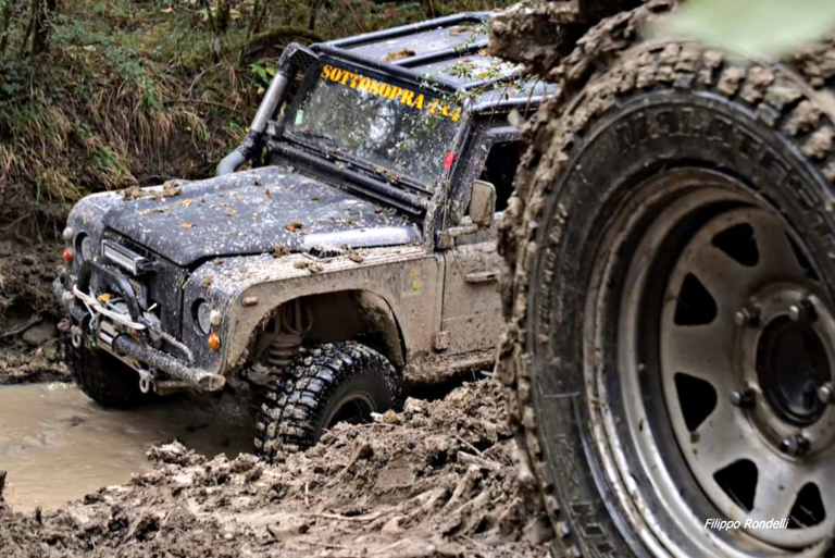Tanto fango e buon mangiare all'Off Road Experience degli Scatastati