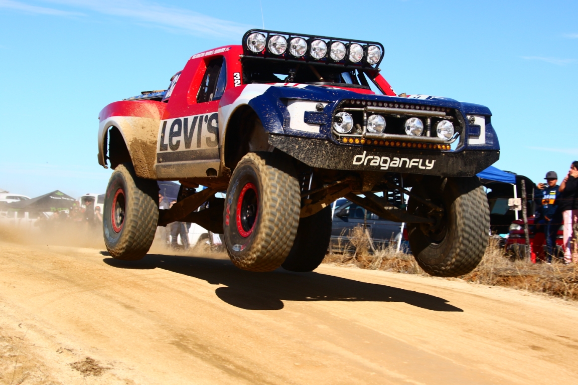 Terrible Herbst alla Score Baja 1000 – Un giorno alle corse