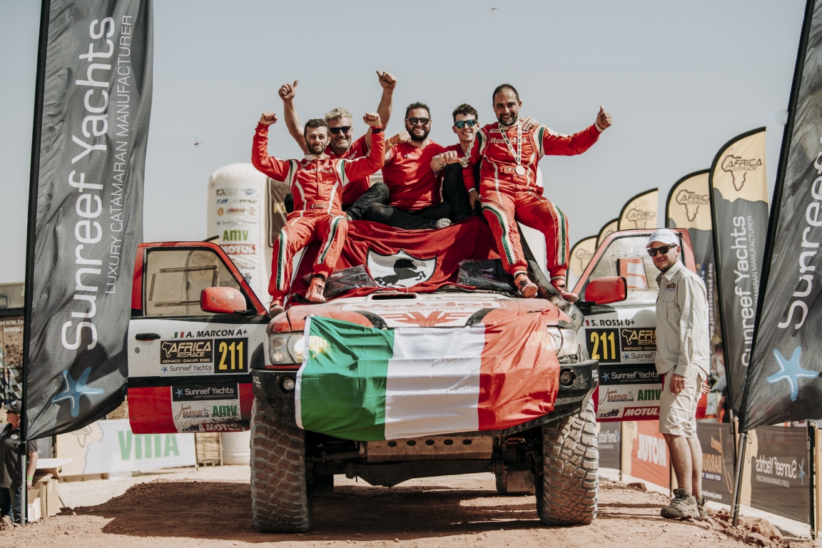 Africa Eco Race, traguardo sofferto ma raggiunto dal team Rossi 4×4