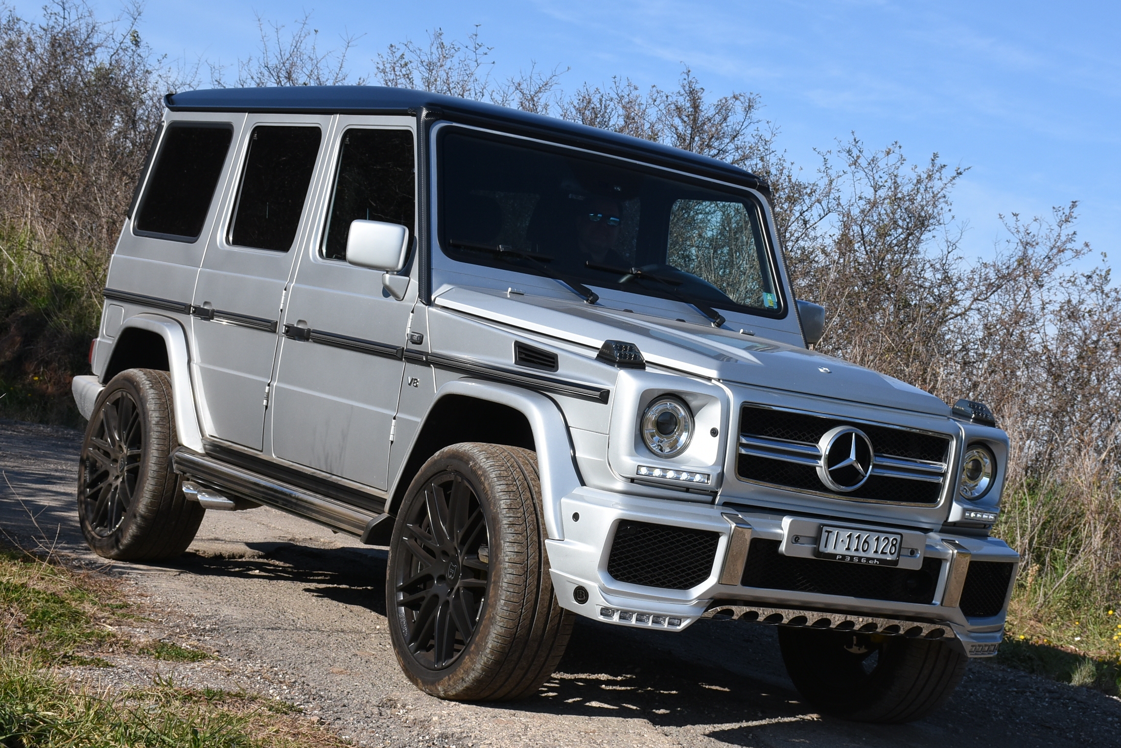 Mercedes G 500 Brabus by Multi Car 4×4 – OPTIONAL: ESPLOSIONE!