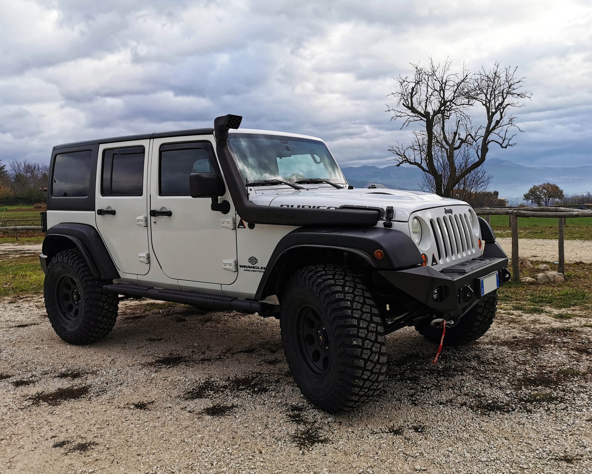 Jeep Wrangler JK Unlimited Rubicon by Totani - White Lady - 4x4 Magazine