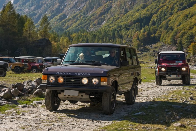 Grande successo per il V Raduno di Land Rover storiche organizzato da Land Rover Team